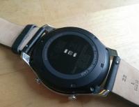 Recenze chytrých hodinek Samsung Gear S3 Frontier